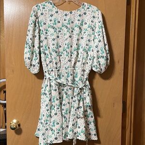 Elegant Green Floral Mini Dress